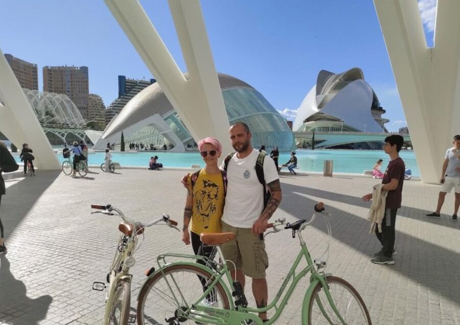 Valencia: Audioguide eng,esp,ita + Bike All Day - Practical details before you book