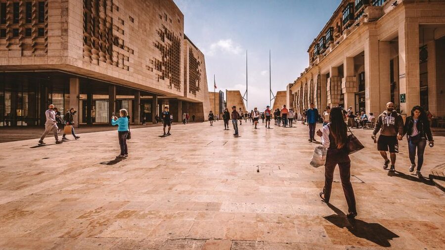 Valletta: Self-Guided Historical Walking Tour (Audio Guide) - Merchants Street and Republic Square