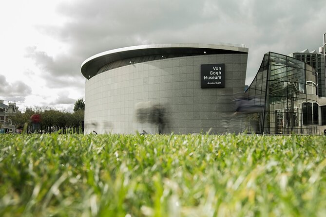 Van Gogh Museum Amsterdam Entry with Optional Audio Guide - Following the collection from sketches to masterpieces