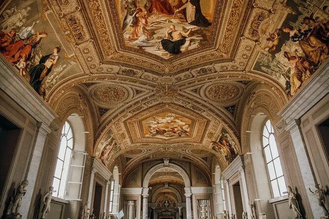 Vatican city: St. Peter's Basilica Priority Entry, Audio Guide - Practical details that can affect your day