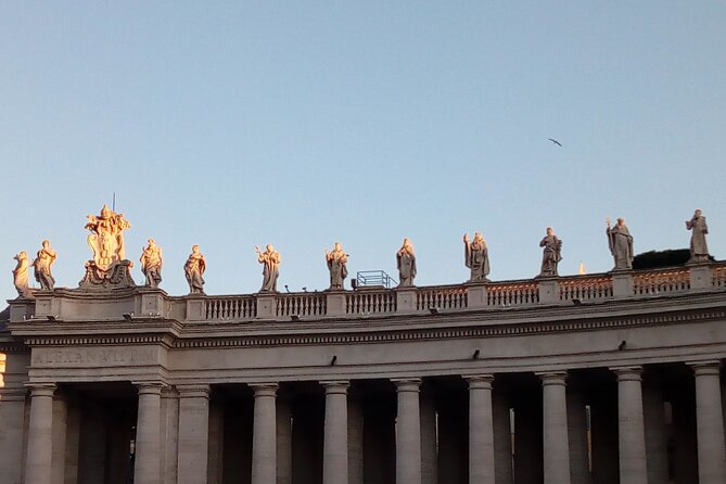 Vatican Museums, Sistine Chapel VIP Entry + Audioguide and Pickup - The private format and the role of the guide