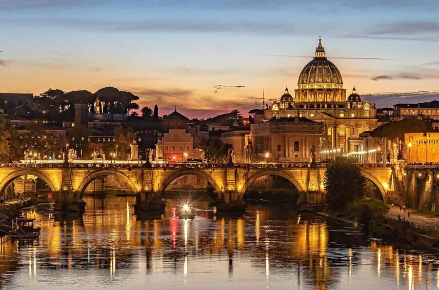 Vatican: St. Peter's Basilica Entry & Audioguide - The audioguide works best with your own headphones