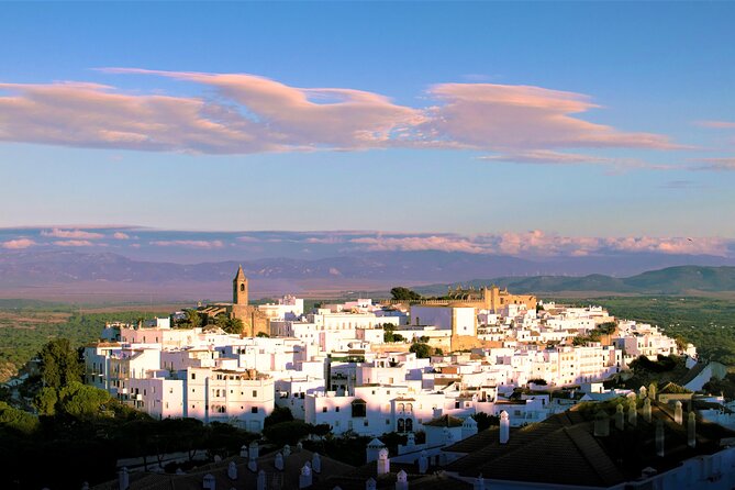 Vejer de la Frontera: The White Pearl of Andalusia Audio Guide - The old gate and Vejer’s frontier past
