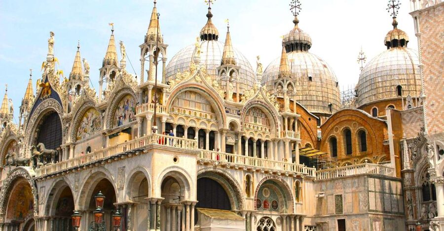 Venice: St. Mark’s Basilica Ticket with Host and Audioguide - Fifteen to twenty minutes inside: what you can realistically see