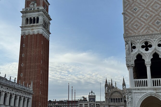 Venice St Mark's Bell Tower with Digital Audio Guide - Choosing the best time to go up