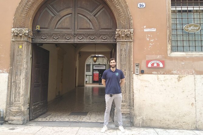 Verona: Juliet’s House Fast-Track Entry Ticket & Audio Guide - Renovations can change what you get