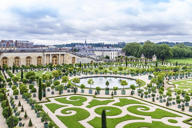 Versailles Domain Audio Guided Half Day Tour from Paris - What this Versailles half-day tour really offers
