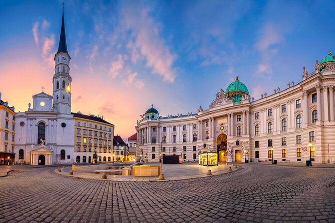 Vienna Walking Tour with Audioguide on Your Smartphone - A cheap way to get your bearings in central Vienna