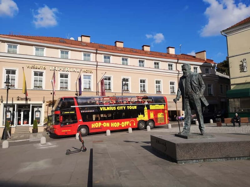 Vilnius: Sightseeing Audio Tour - Key points to know before you board