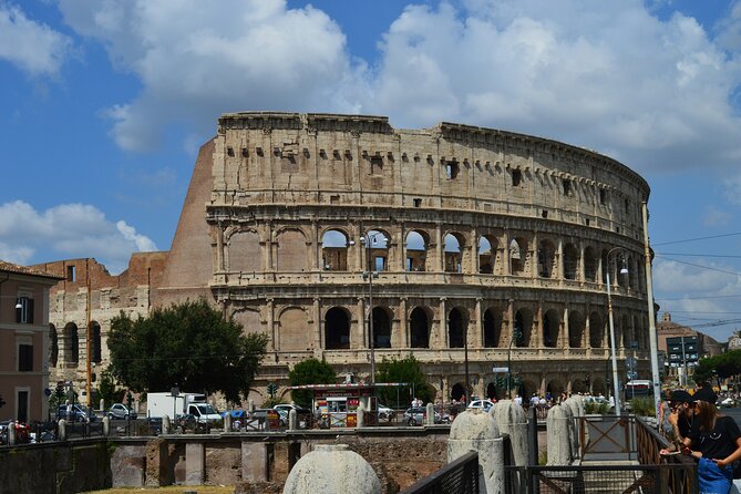 Visit Colosseum from Rome with Free Audio Guide - Inside the Colosseum without a live guide