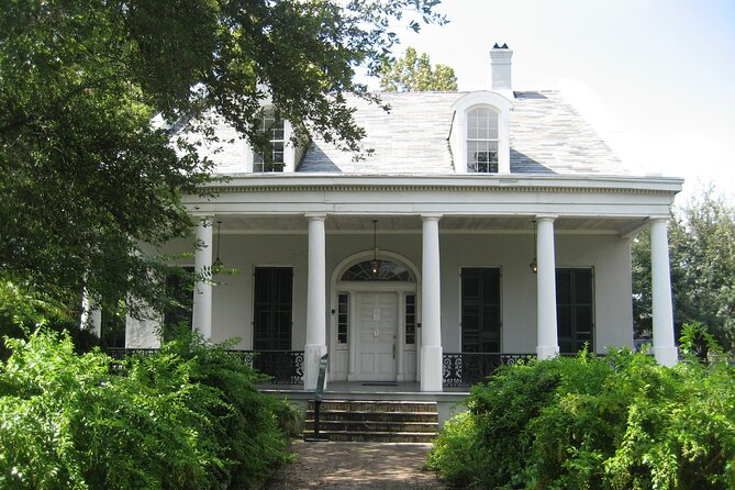 Walking the Tremé: A Self-guided Audio Tour of New Orleans - Backstreet Cultural Museum and the visual heart of Tremé