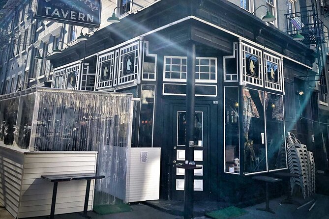 West Village's Flappers, Freaks & Punks: A Self-Guided Audio Tour - Grove Court and the art of noticing small details