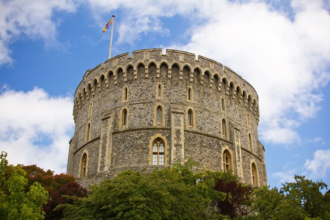 Windsor Castle Tour from London with Transportation & Audio Guide - Queen Mary’s Dolls’ House is no ordinary toy