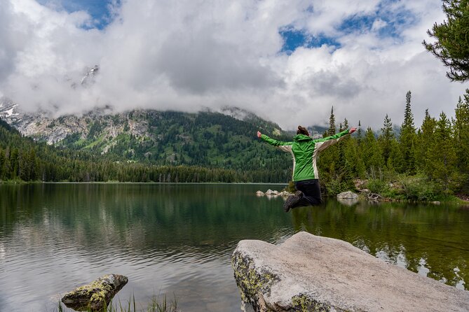 Yellowstone and Grand Teton Self-Guided Audio Tour Bundle - Hayden Valley and the Grand Canyon of the Yellowstone