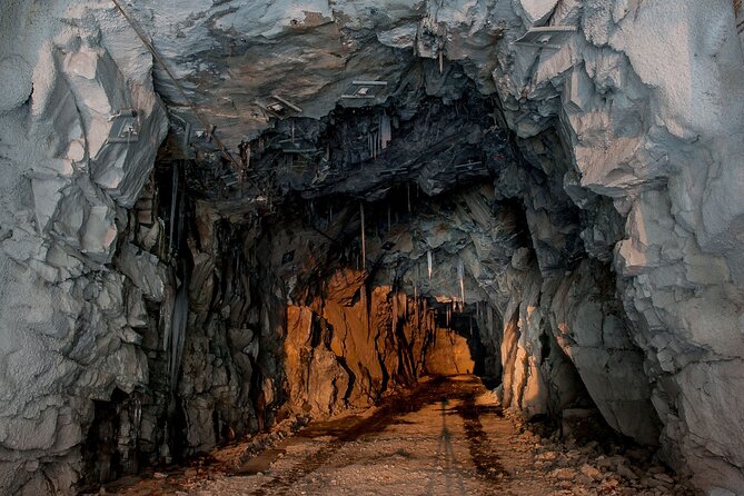 Yoho National Park Self-Guided Driving Audio Tour - Lower Spiral Tunnel Viewpoint and railway engineering