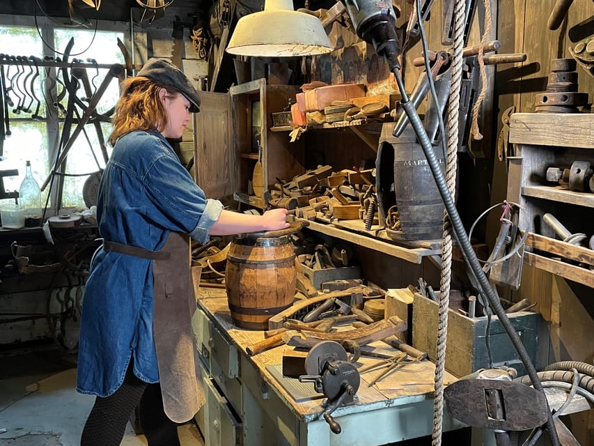 Zaanse Schans: Windmill & Museum Entry Ticket w/ Audio Guide - Making the digital ticket work smoothly