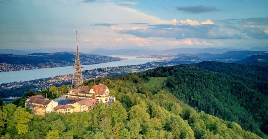 Zurich: Audio Guided City Tour and Train to “Top of Zurich” - Key points to know before you book