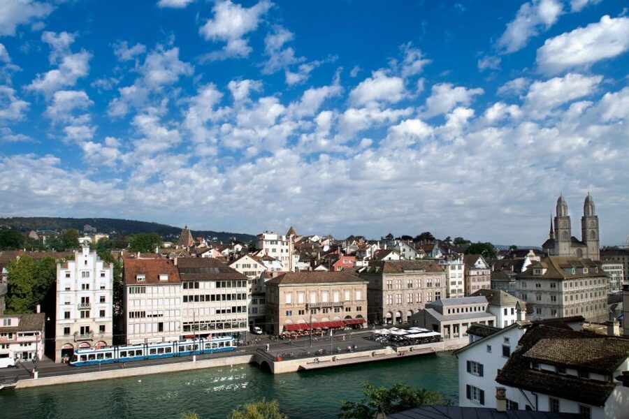 Zurich: City Bus Tour with Audio Guide and Lake Cruise - Who will enjoy this Zurich combination?