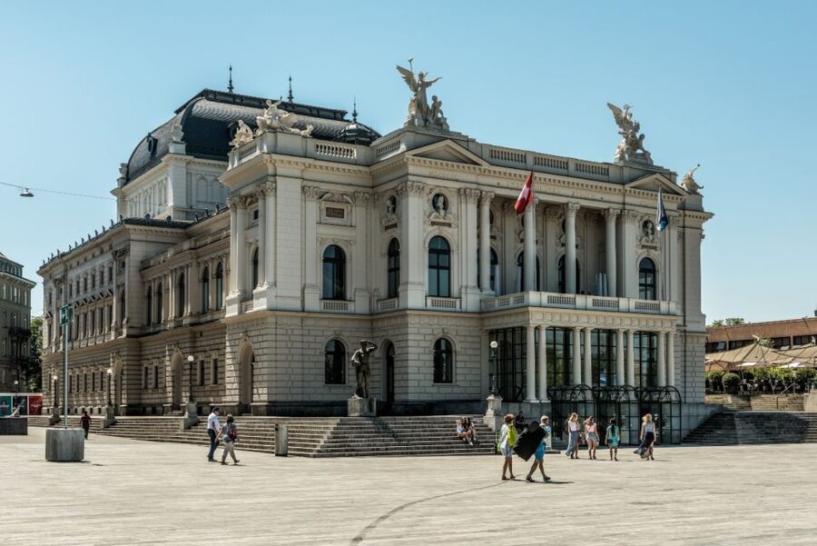 Zurich: City Top Attractions Tour by Bus with Audio Guide - Starting behind Zurich HB at the Sihlquai terminal
