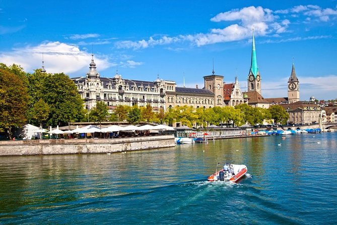 Zurich City Tour with Audio Commentary - Lake Zurich and the first 10-minute photo stop
